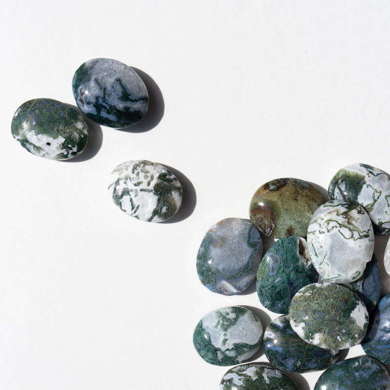 MOSS AGATE PALM STONES